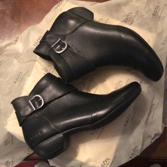 taos addition boots